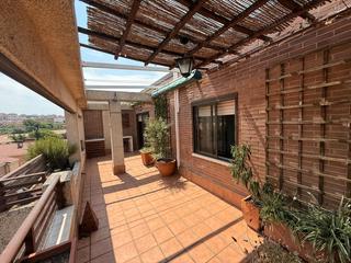 Dachwohnung  Plaza las burgas. ¡descubre este encantador ático en la codiciada zona de manantia