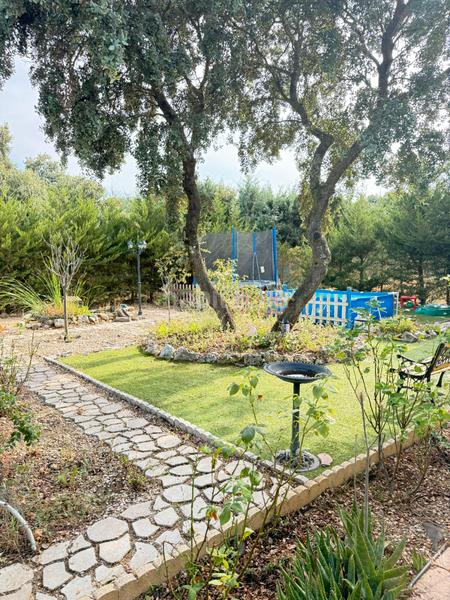 Foto fc2b4d36-96ed-4007-bff2-a30327c26237. Chalet mit kamin heizung parking in Pioz