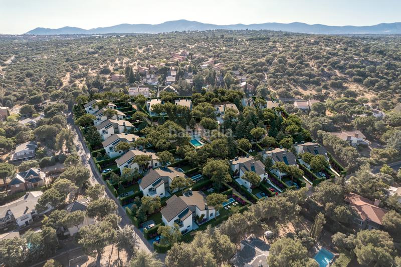 Foto 49a8d127-110c-4c7b-99b8-31e4db70b0da. Casa bifamiliare 265m<sup>2</sup> in calle fresno 9 in Parquelagos-Puente Nuevo Galapagar