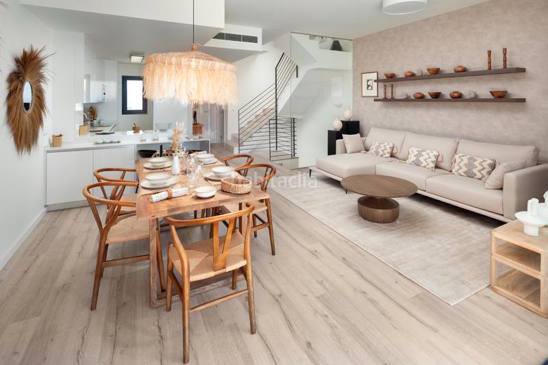 Foto ab90bf27-b666-4a23-aa5e-f50bf5c31656. Promoción Golden View II en Manilva. Edificio viviendas de obra nueva