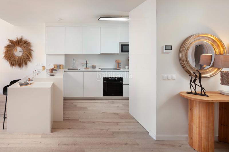 Foto e5e1a086-8adc-4e0c-8af8-d5b2767f0e01. Promoción Golden View II en Manilva. Edificio viviendas de obra nueva