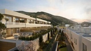 Casa adossada a Avenida fuengirola 5. Villa adosada en venta en el higuerón, fuengirola