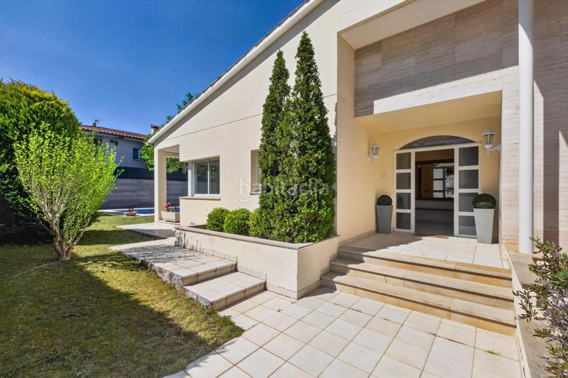 Foto 153b8bfb-6ec3-4dd1-93c1-e3b9f0d48ddc. Casa amb xemeneia calefacció aparcament piscina a Aiguaviva