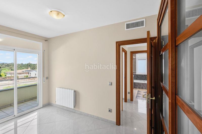 Foto 29bb5435-9b80-466d-a5e5-7d546fc50a1f. Casa amb xemeneia calefacció aparcament piscina a Aiguaviva