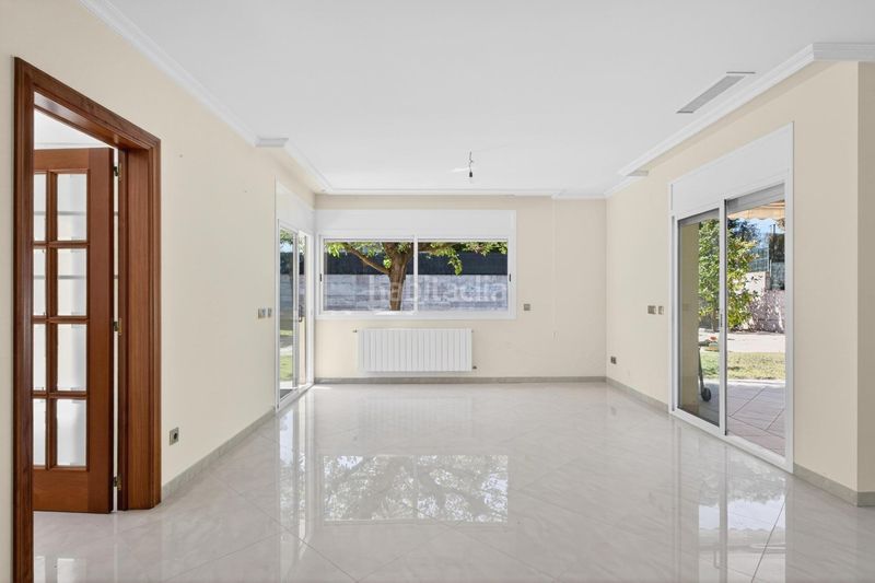 Foto 52309293-1764-4db7-8b43-ad28b0790c5b. Casa amb xemeneia calefacció aparcament piscina a Aiguaviva