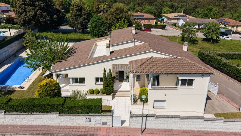 Foto 651f79bc-97c6-4695-9db1-844ccf9bd7dd. Casa amb xemeneia calefacció aparcament piscina a Aiguaviva