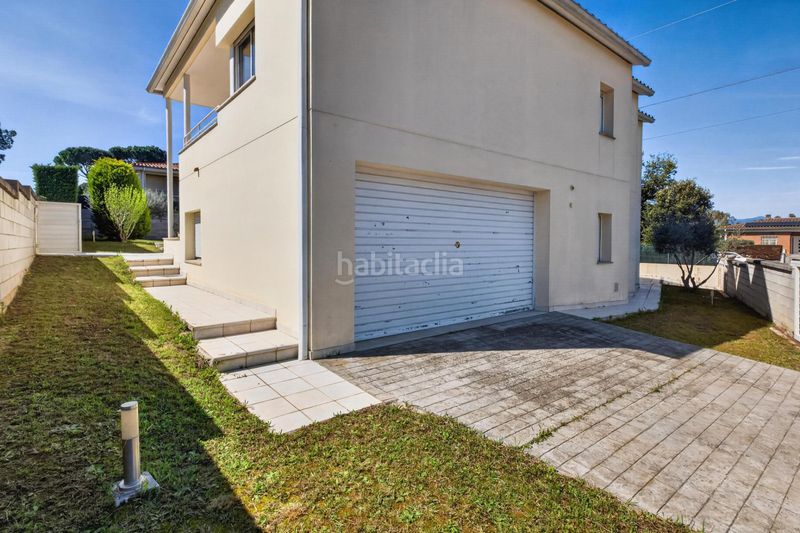 Foto b0a6cf2d-e3c8-4433-ae3b-375fe350e580. Casa amb xemeneia calefacció aparcament piscina a Aiguaviva