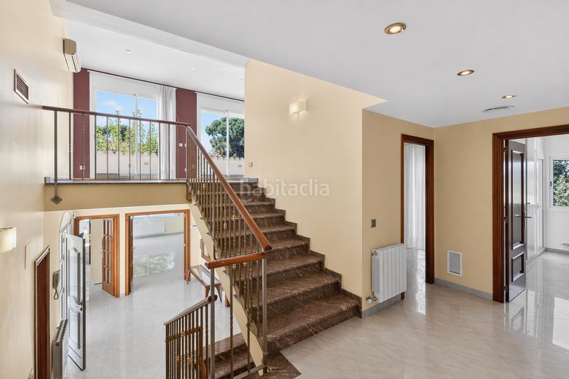 Foto c4e919a2-965c-470f-9526-959cb5e2102b. Casa amb xemeneia calefacció aparcament piscina a Aiguaviva