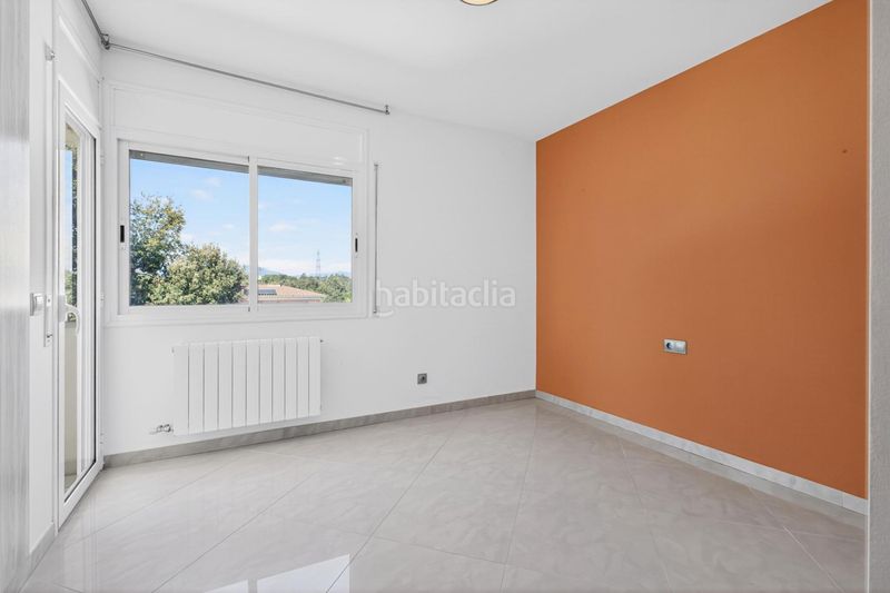 Foto ec08098e-4486-4dfc-b051-8c3a87fd8fdc. Casa amb xemeneia calefacció aparcament piscina a Aiguaviva