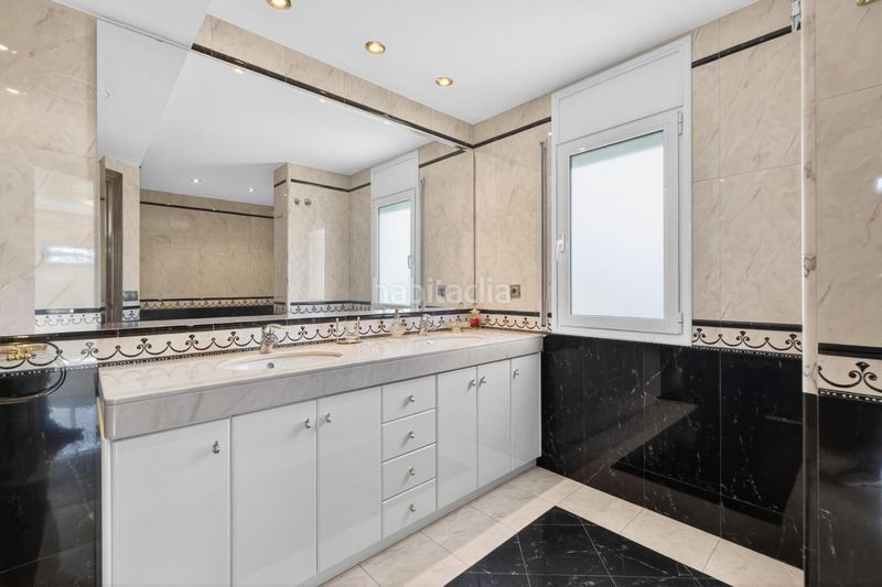 Foto f4fd5e0a-67d9-4955-bd00-f3061689a1b3. Casa amb xemeneia calefacció aparcament piscina a Aiguaviva