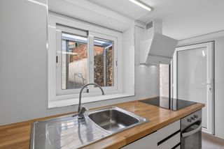 Semi detached house in Carrer dels horts 11. Casa de poble reformada el 2026, amb pati de 50 m² i ubicació ex