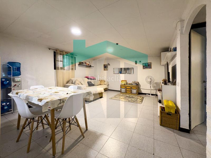 Foto 1b97fd95-d871-4b79-aba6-c68854c8d3d5. Casa s en urbanización mirador penedès en Montmell (El)