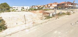 Terreno residencial en Coma-ruga Platja. Fantástico terreno a 9 minutos caminando de la playa!