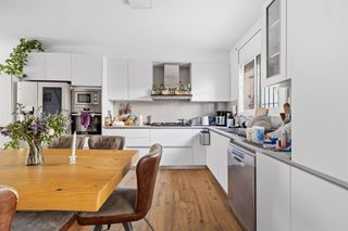 Pis  Andalusia. Luminosa y amplia planta baja con terraza y parking en les roque