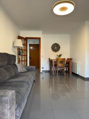 Pis a Balldovina 21-23. Piso con balcón y parking en santa coloma de gramenet