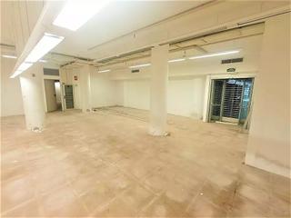 Business premise in Centre
