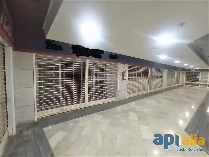Foto bdde9631-2e72-4c1f-af40-2d95656acf83. Local comercial a Centre Lloret de Mar