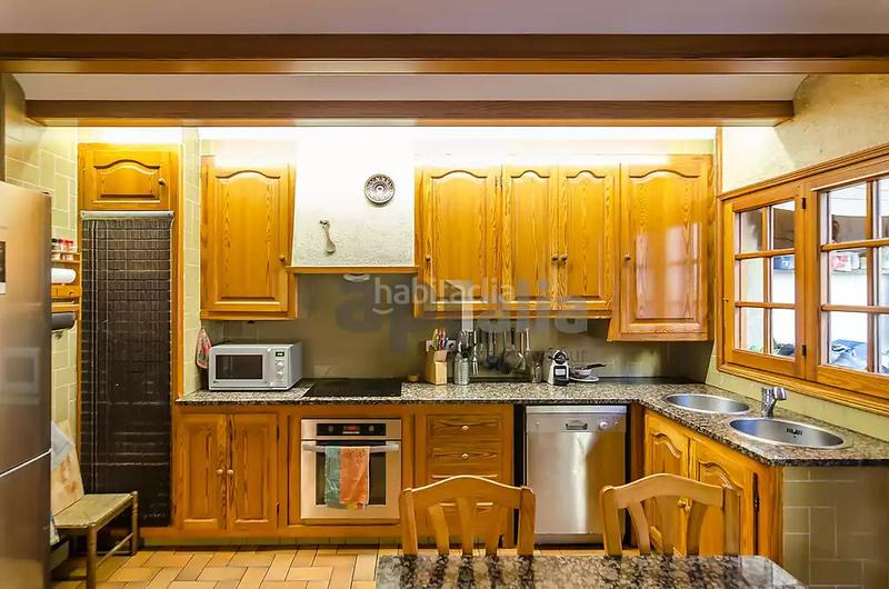 Foto 51834772-b0ae-4c5f-bf91-31c1ab117395. Edificio in Centre Lloret de Mar