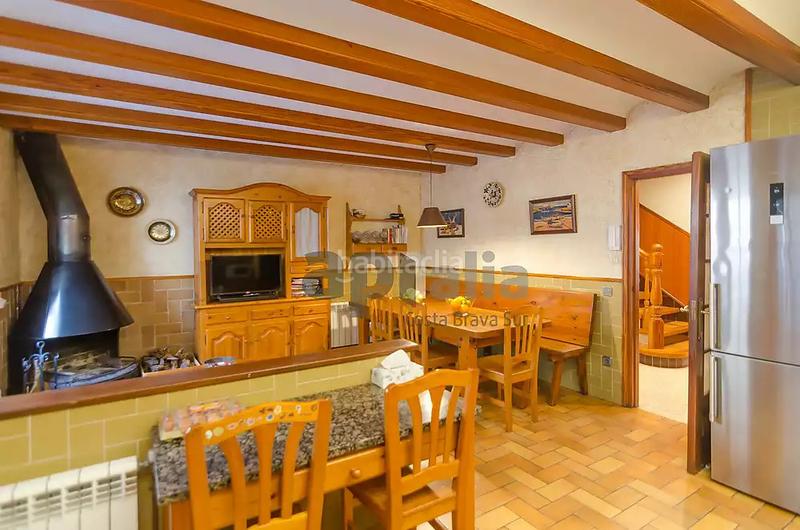 Foto cc522dd9-303a-4031-b7fe-01bdc1320785. Edificio in Centre Lloret de Mar