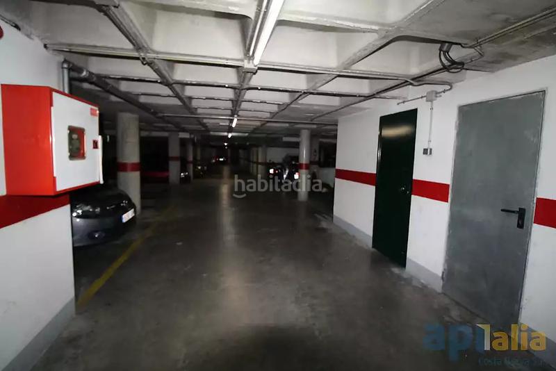 Foto 1e650317-0af4-4431-ae7c-f4f0f124cd3b. Parking voiture dans Mas Baell-Can Carbó Lloret de Mar