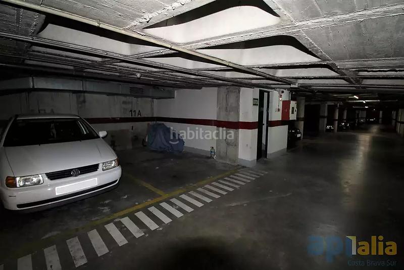 Foto c6c17d14-c8d0-49bc-aa46-ef390f7e258e. Parking voiture dans Mas Baell-Can Carbó Lloret de Mar