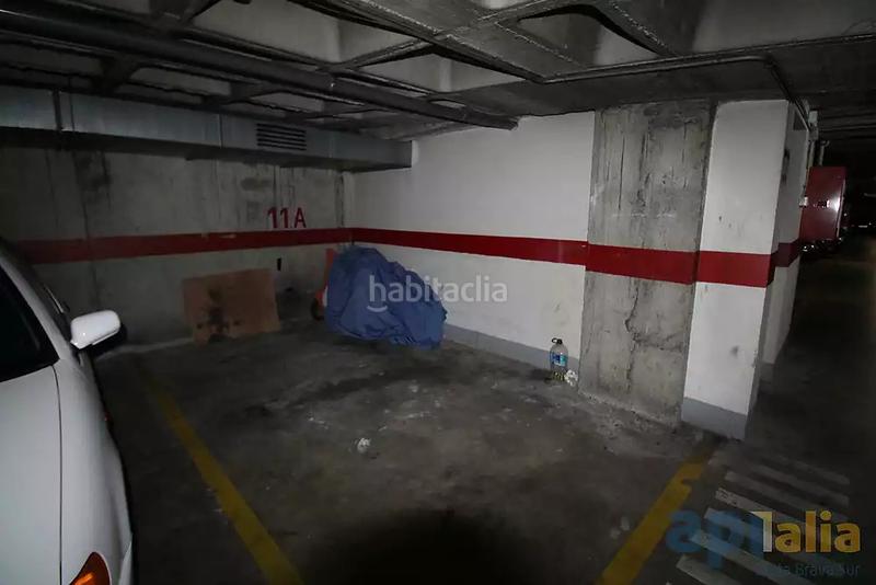 Foto eb4e25b6-7f7d-45a2-806d-67d426bb8391. Parking voiture dans Mas Baell-Can Carbó Lloret de Mar