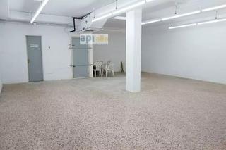 Business premise in Centre. Oportunidad de gran local comercial de 140 m2 en venta en el cen