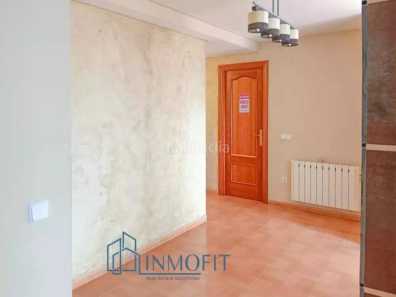 Foto 1b04a7a4-531a-4f50-8991-cd7070d04898. Duplex avec chauffage parking dans Palafolls