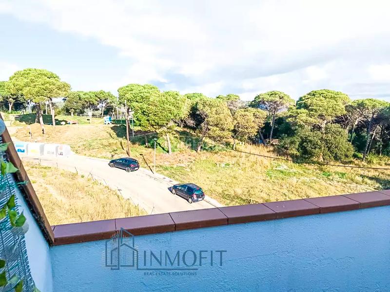 Foto 332993c2-f90e-4d3c-8caa-216815af473f. Duplex avec chauffage parking dans Palafolls