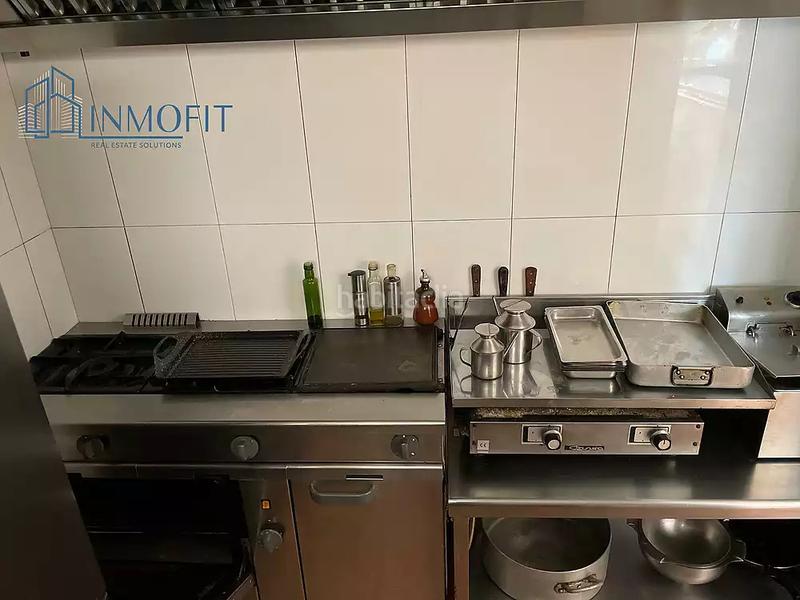 Foto 7b2d43d2-6a06-4321-aeea-f28256f952e3. Local comercial gran oportunidad! acogedor bar restaurante en venta en la zona rieral en Lloret de Mar