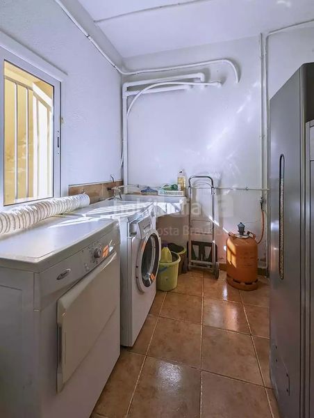 Foto 518d8669-85e0-44fc-b8ae-af740318009c. Xalet amb aparcament piscina a Lloret Residencial - Montlloret Lloret de Mar
