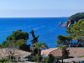 Piccolo appartamento in Santa Maria de Llorell. Apartamento frente al mar con vistas espectaculares