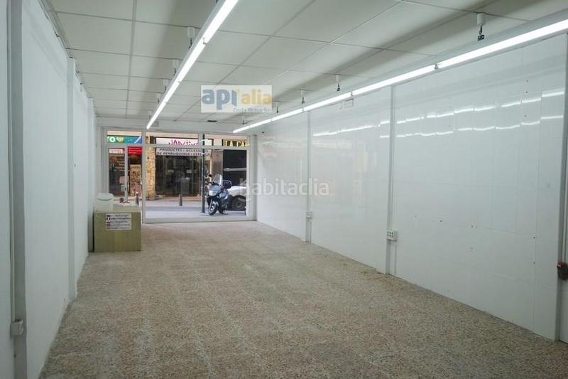 Foto 5b5f5ff7-8b7f-4125-8ecd-b8a469e286c9. Local commercial dans Centre Lloret de Mar