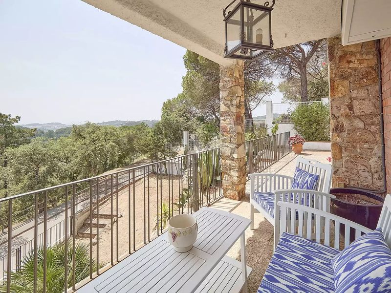 Foto 7983ce6a-99c9-43bd-8b5f-4845231c3fb7. Xalet amb aparcament a Lloret Verd - Els Pinars Lloret de Mar