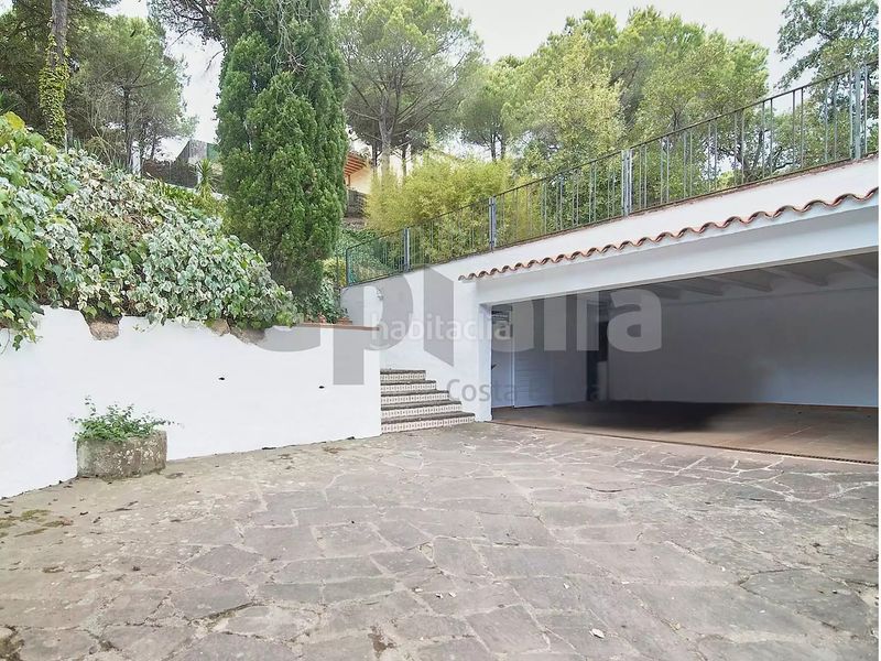Foto 7997e8ee-dc30-472f-b450-14f5917d5aef. Xalet amb aparcament a Lloret Verd - Els Pinars Lloret de Mar