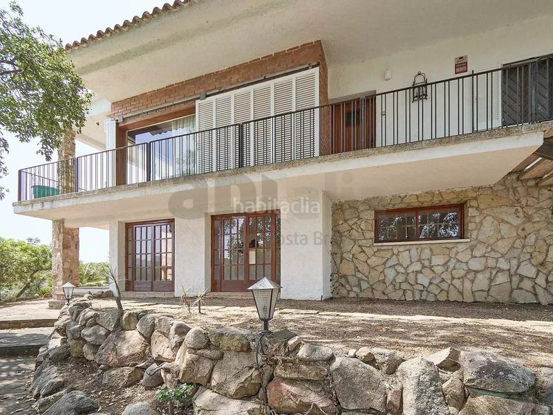 Foto a503b973-b9ff-498e-8880-21d01f2392c0. Xalet amb aparcament a Lloret Verd - Els Pinars Lloret de Mar