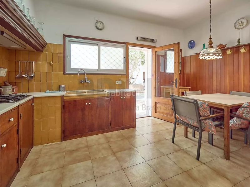 Foto c0f9401e-bfcd-4f88-93f6-311e7081290f. Xalet amb aparcament a Lloret Verd - Els Pinars Lloret de Mar