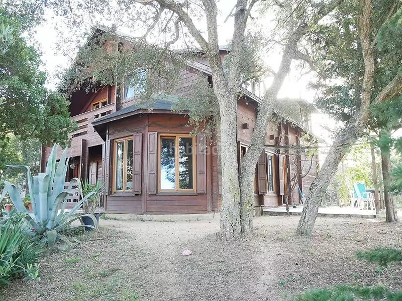 Foto ba334337-d72e-4505-a953-e303e37fc04f. Chalet mit parking in Sils