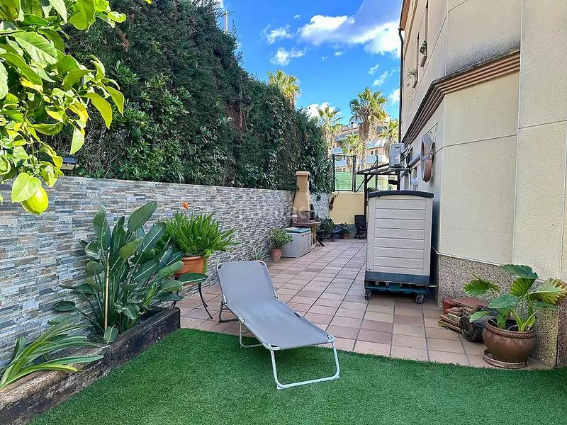 Foto 5d132bf3-c57d-4fa2-82d2-ea88797a7054. Casa adosada en Fenals Lloret de Mar