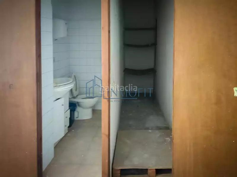 Foto 50261916-c0e9-4125-a13b-48bf7dd7a8d3. Local comercial a Centre Lloret de Mar