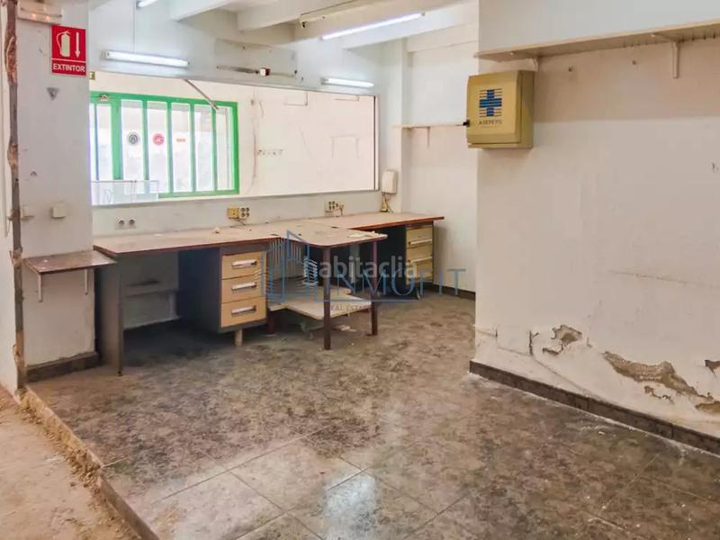 Foto cfcefdd9-b2d6-416f-91d9-ae6e02696706. Local comercial a Centre Lloret de Mar