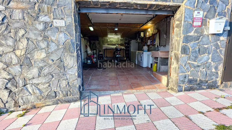 Foto 2a1ee302-c12a-4977-9088-7f3322f94c20. Casa amb calefacció piscina a Aiguaviva Parc Vidreres