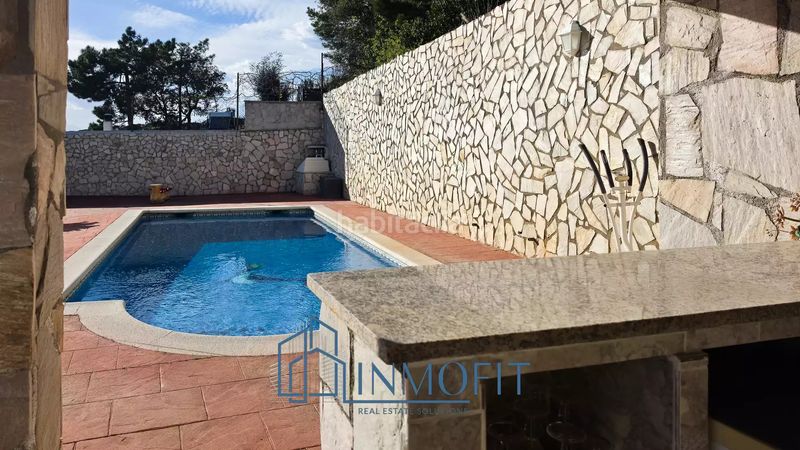 Foto 4630980a-bc9b-45a6-8522-2cf693dae8d4. Casa amb calefacció piscina a Aiguaviva Parc Vidreres