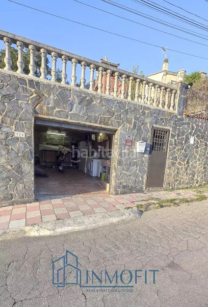 Foto 8980b8ce-402e-46d3-9261-b44f3684a236. Casa amb calefacció piscina a Aiguaviva Parc Vidreres