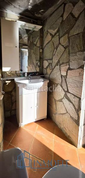 Foto f681b0c9-3ae9-474a-93da-5110485e3c9c. Casa amb calefacció piscina a Aiguaviva Parc Vidreres