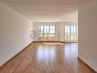 Apartament a Centre. Oasis de luz y espacio en sa caleta amplio piso esquinero con pa