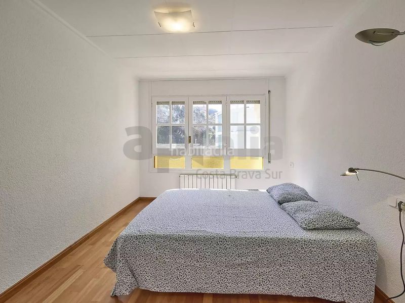 Foto 6134e2be-14ce-4764-9654-854e8ecfcfaf. Apartament amb aparcament a Centre Lloret de Mar