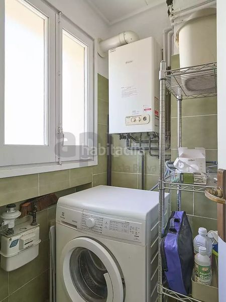 Foto c0387703-fd31-4ff2-b4fc-51deab4a16ce. Apartament amb aparcament a Centre Lloret de Mar