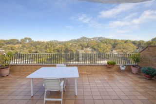 Penthouse in Centre. �tico cerca del centro de lloret de mar y con plaza de parking i
