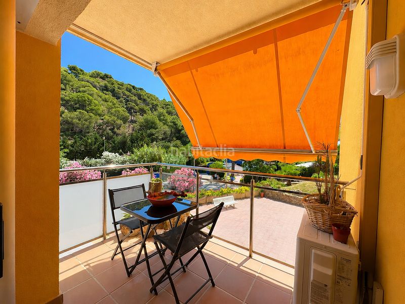 Foto a6f13b8a-14ed-4b1e-8969-3c4096de2387. Apartament amb aparcament a Canyelles Lloret de Mar